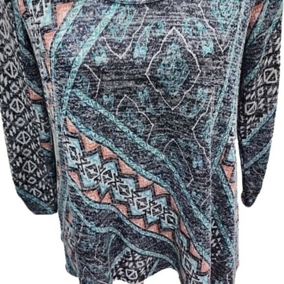 New Directions Top Tunic 3/4 Sleeve Boho  Back crocheted lace NWT Women's Medium - Picture 2 of 6